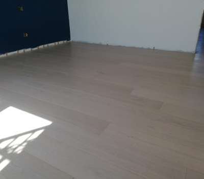 Rovere gessato color Pergamena